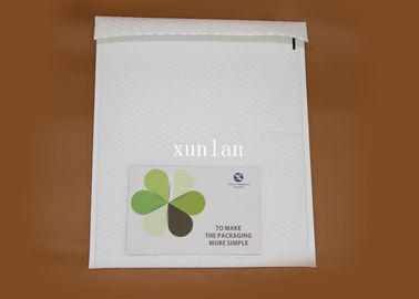 Small Volume Coloured Bubble Envelopes , Safe To Use 6x9 Poly Bubble Mailers