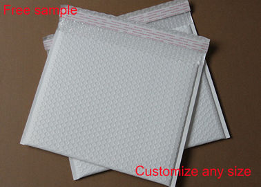 Poly Bubble Shipping Envelopes 10.5 * 15 Inch Small Volume For Postage Savings